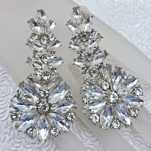 Elegant Silver Crystal Drop Earrings
